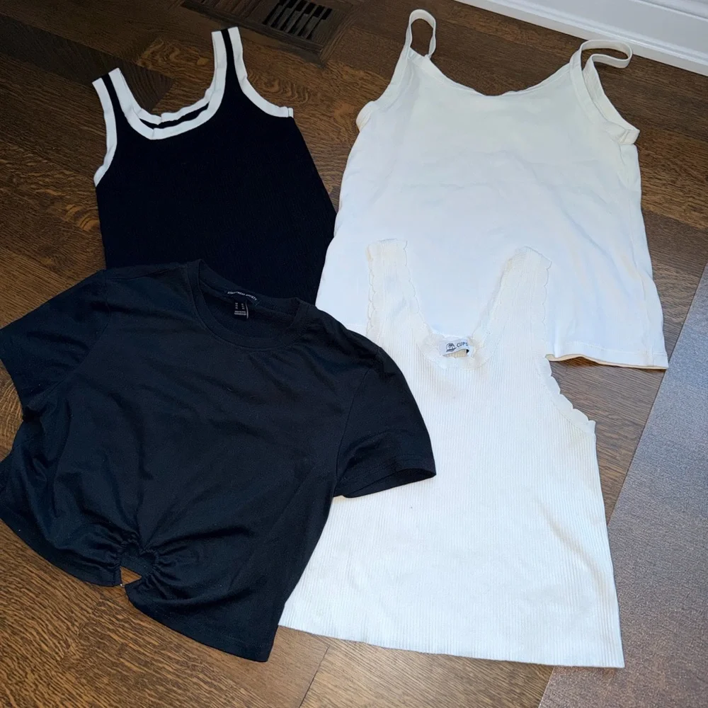 Bundle Lot X 4 Pieces Women’s Tank Tops & T-shirt Size XL Neutral Colours H&M + - Picture 2 of 13